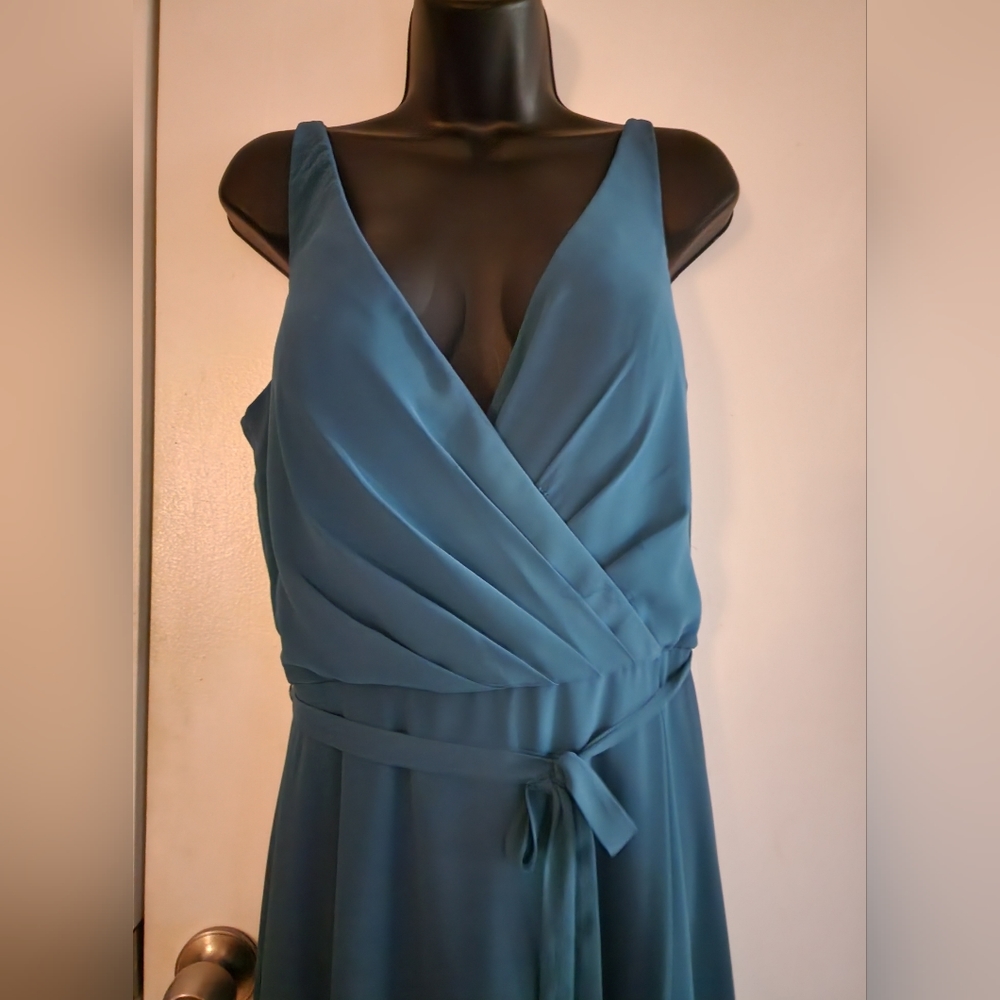 Size 14: NWT Teal Mori Lee Chiffon Dress with Matching Chiffon Tie Sash
